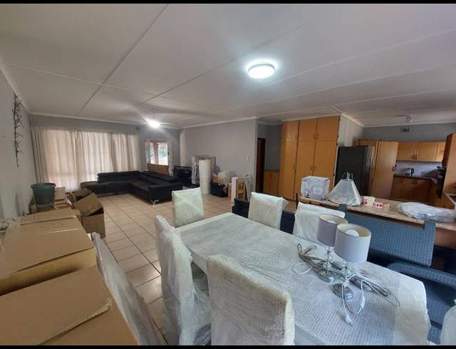 4 BEDROOM HOUSE FOR SALE IN UVONGO